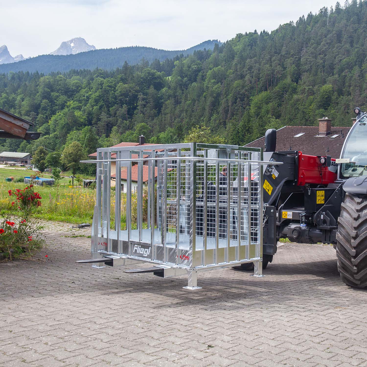Arbeitsbühne »niedrig« mit seitlichem Einstieg